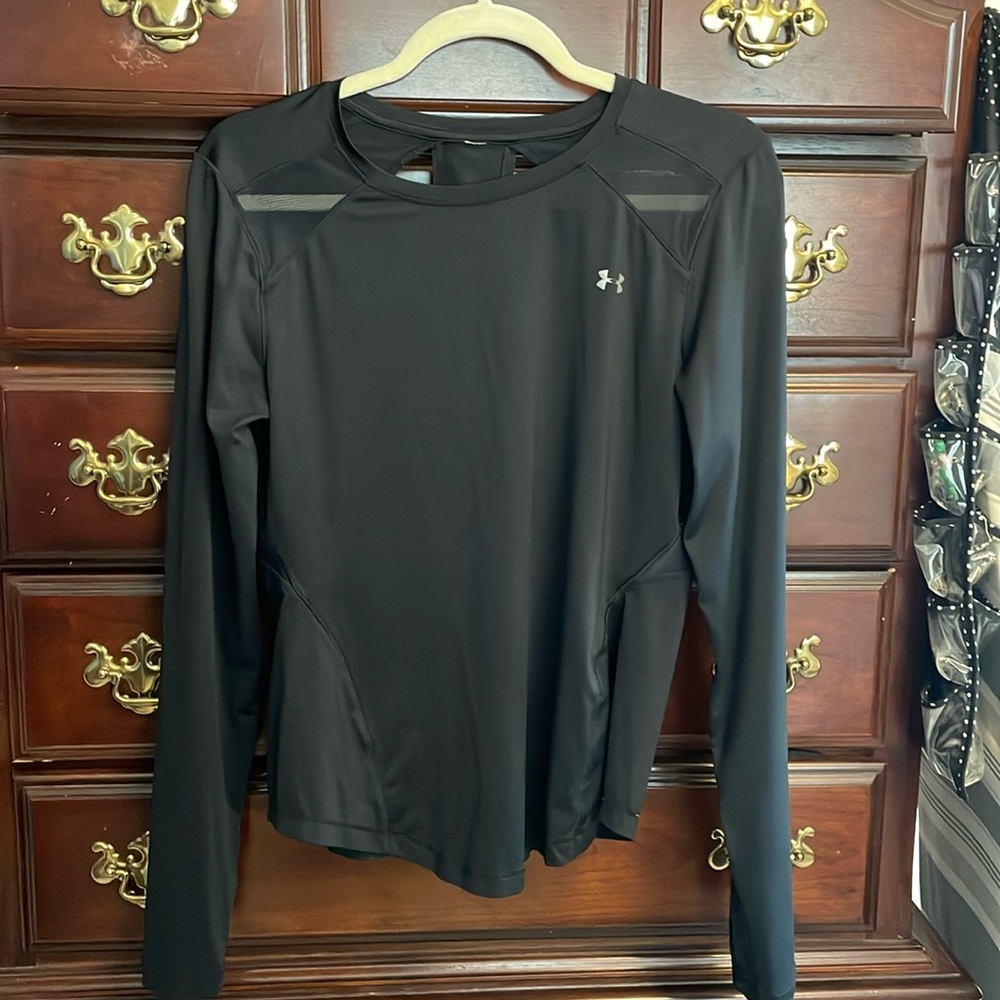 Under Armour long sleeve top, Black, size Medium, cut out back.